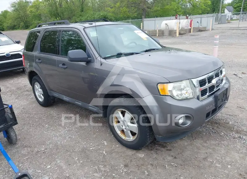 2011 Ford ESCAPE фото