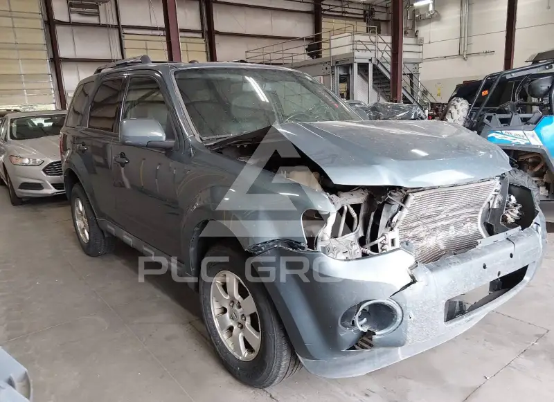 2011 Ford ESCAPE photo