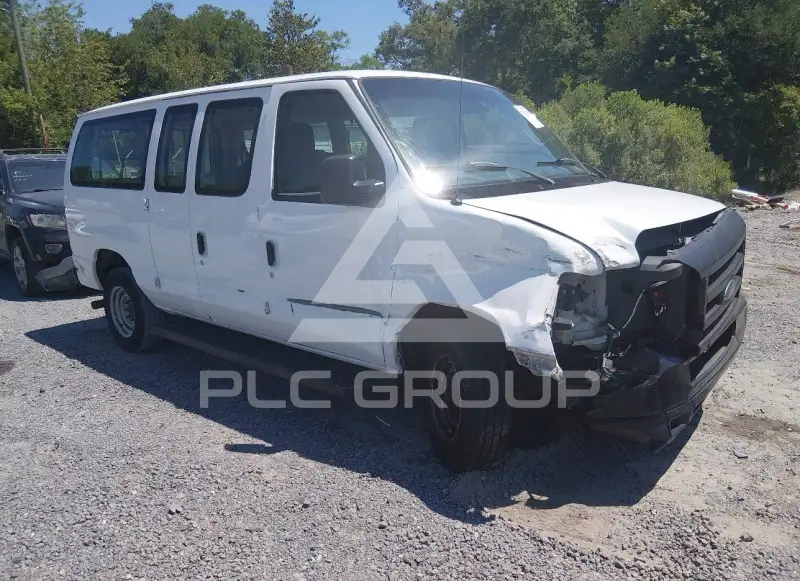 2011 Ford E-350 фото