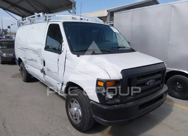 2011 Ford E-150 фото