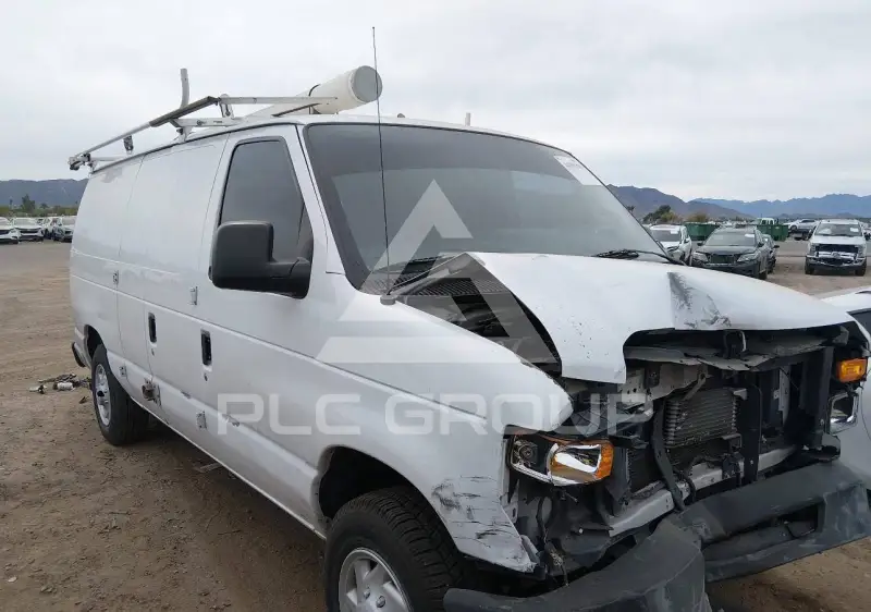 2011 Ford E-150 фото