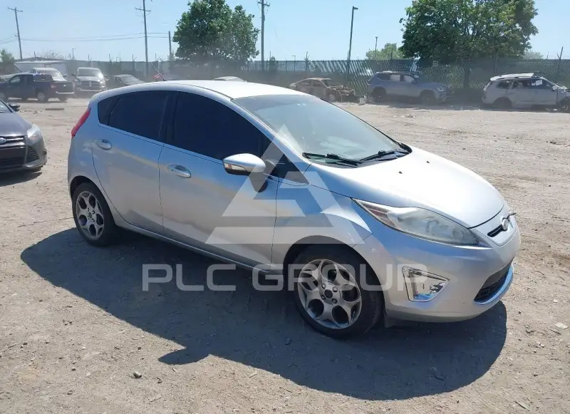2011 Ford FIESTA photo