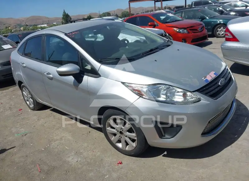 2011 Ford FIESTA фото
