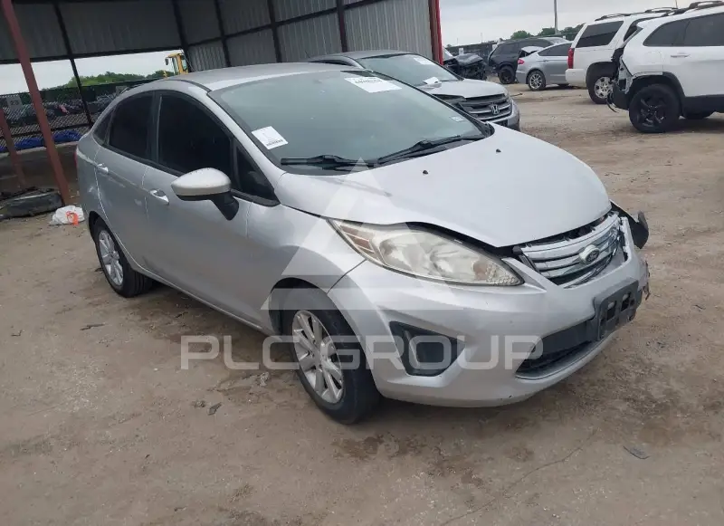 2011 Ford FIESTA photo