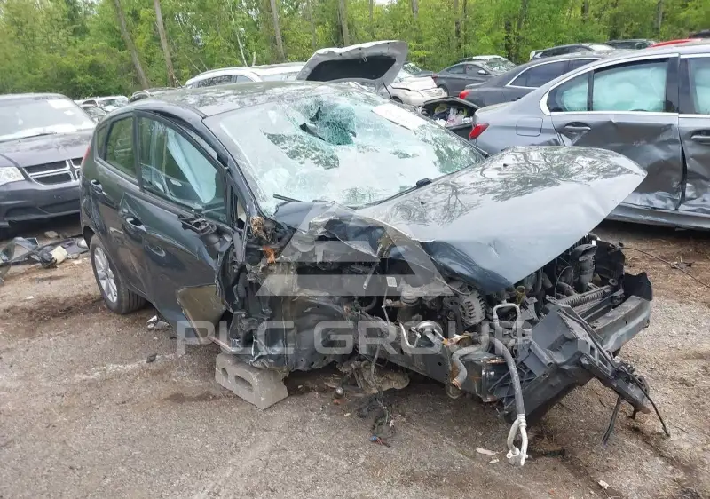 2011 Ford FIESTA photo