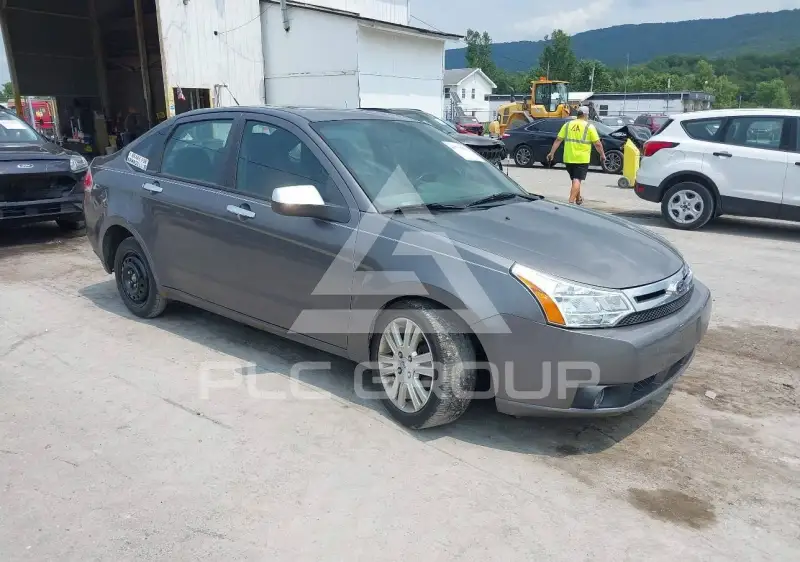 2011 Ford FOCUS фото