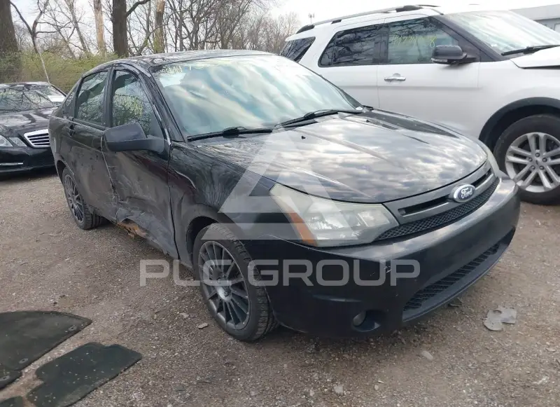 2011 Ford FOCUS фото