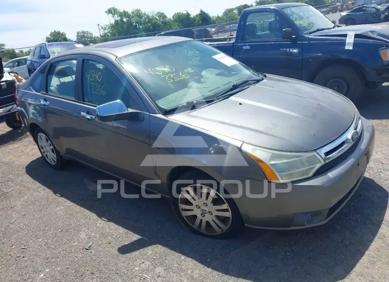 2011 Ford FOCUS photo