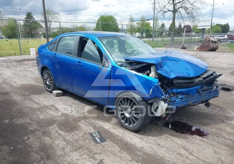 2011 Ford FOCUS photo