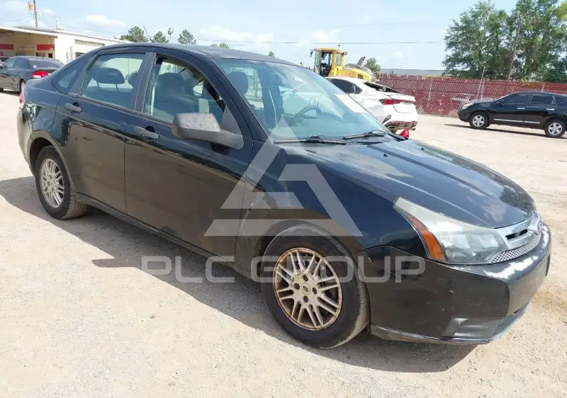 2011 Ford FOCUS photo