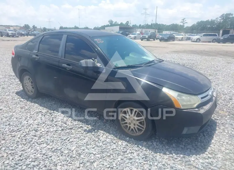 2011 Ford FOCUS photo