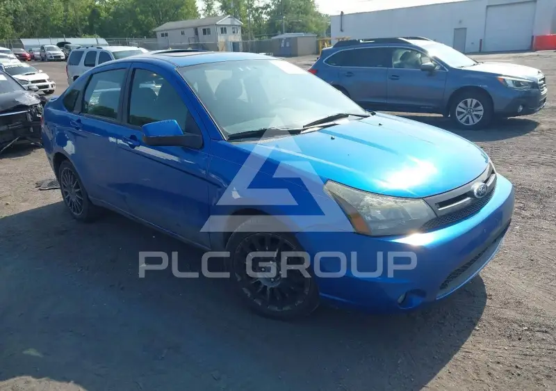 2011 Ford FOCUS photo