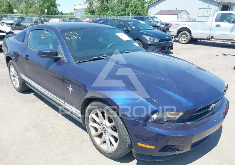 2011 Ford MUSTANG фото