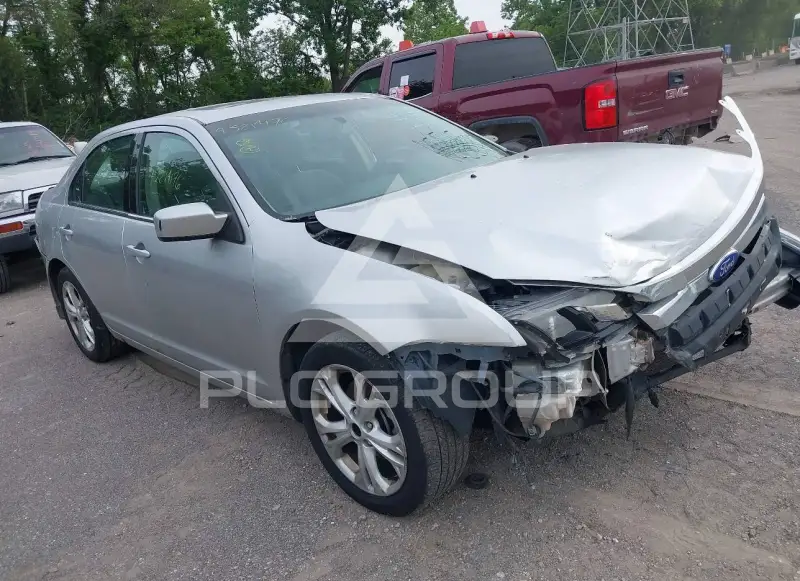2011 Ford FUSION фото