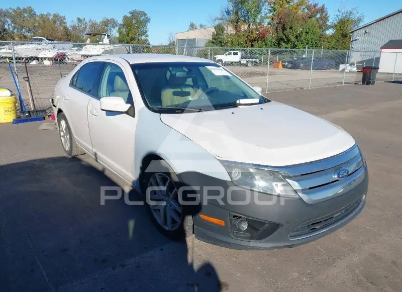 2011 Ford FUSION фото
