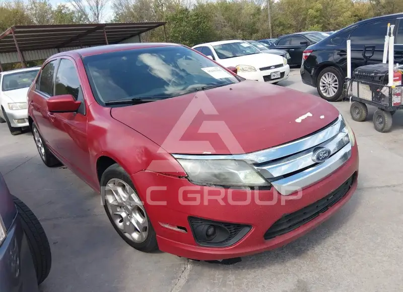 2011 Ford FUSION фото