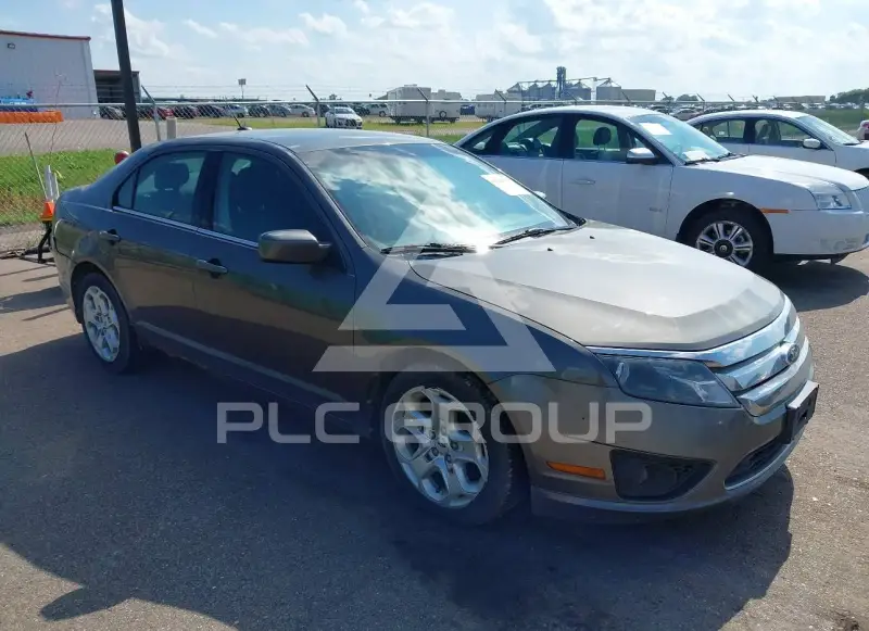 2011 Ford FUSION фото