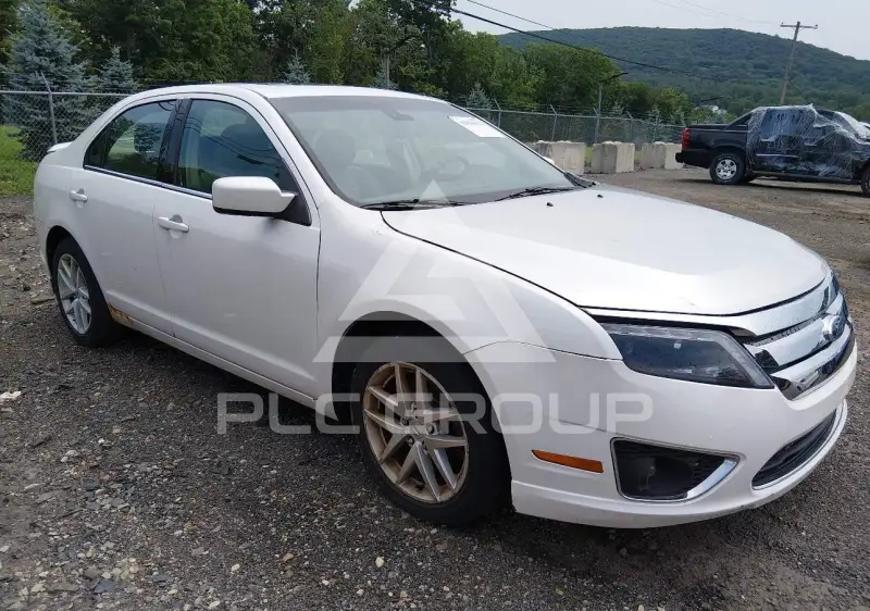 2011 Ford FUSION фото