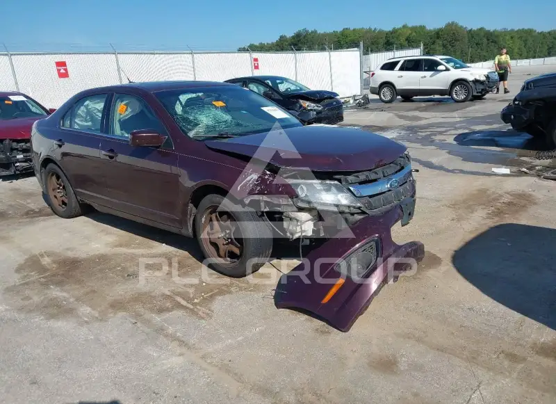 2011 Ford FUSION фото