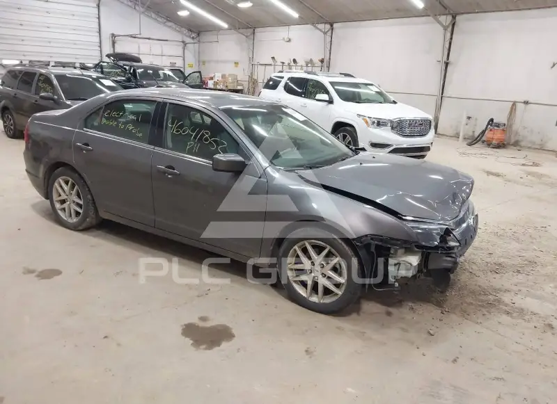 2011 Ford FUSION photo