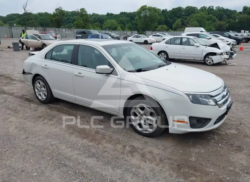 2011 Ford FUSION фото