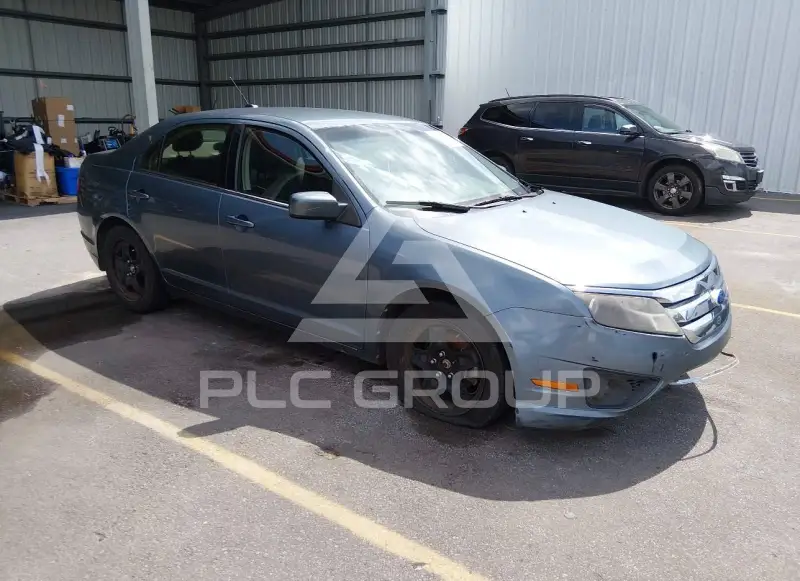 2011 Ford FUSION фото