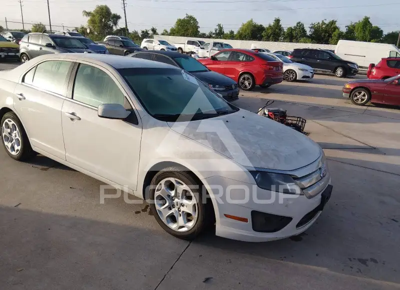2011 Ford FUSION photo