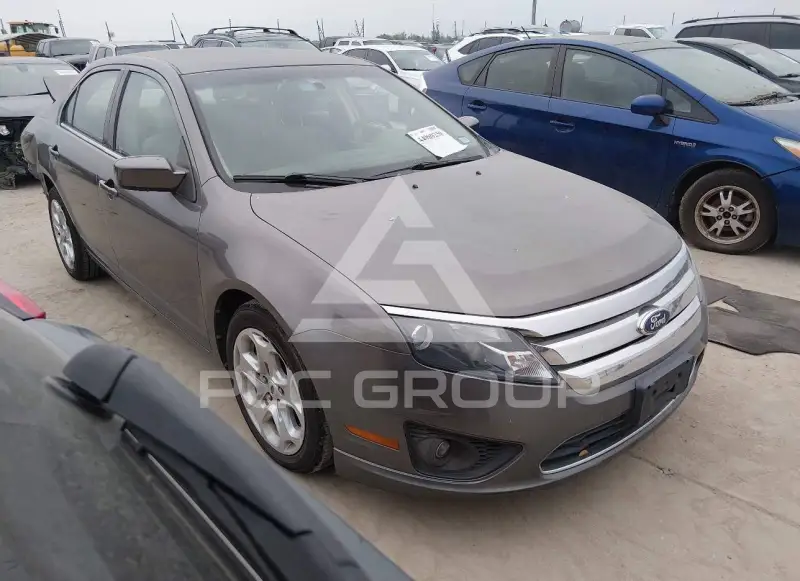 2011 Ford FUSION фото