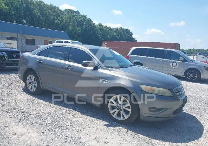 2011 Ford TAURUS фото
