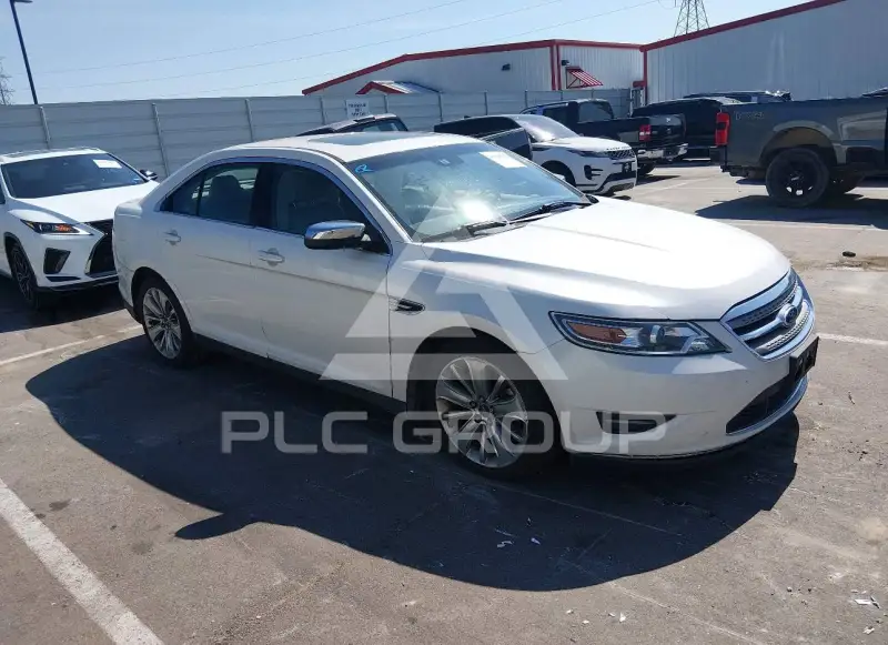 2011 Ford TAURUS фото