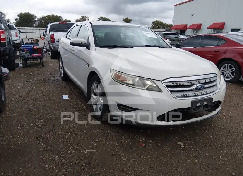 2011 Ford TAURUS фото