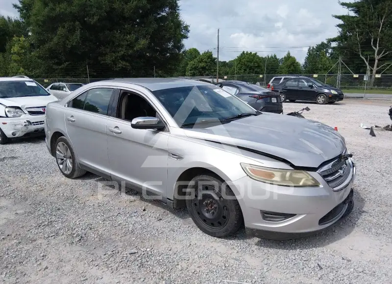 2011 Ford TAURUS фото