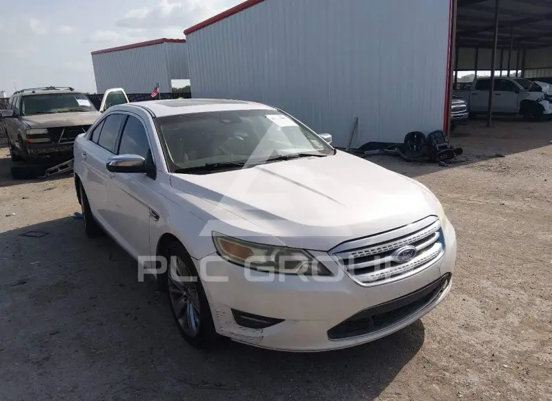 2011 Ford TAURUS photo
