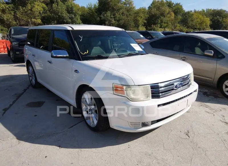 2011 Ford FLEX photo