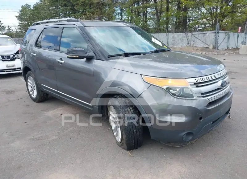 2011 Ford EXPLORER фото