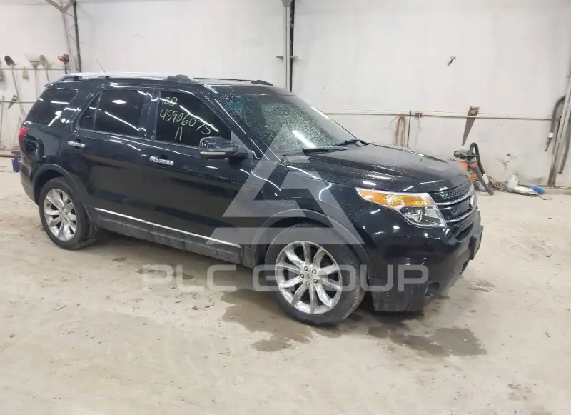 2011 Ford EXPLORER photo