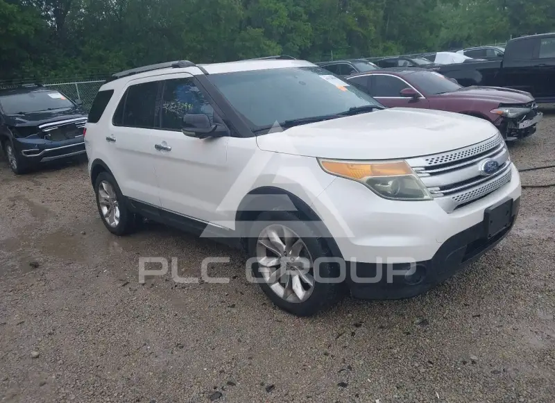 2011 Ford EXPLORER photo