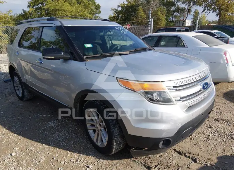 2011 Ford EXPLORER фото