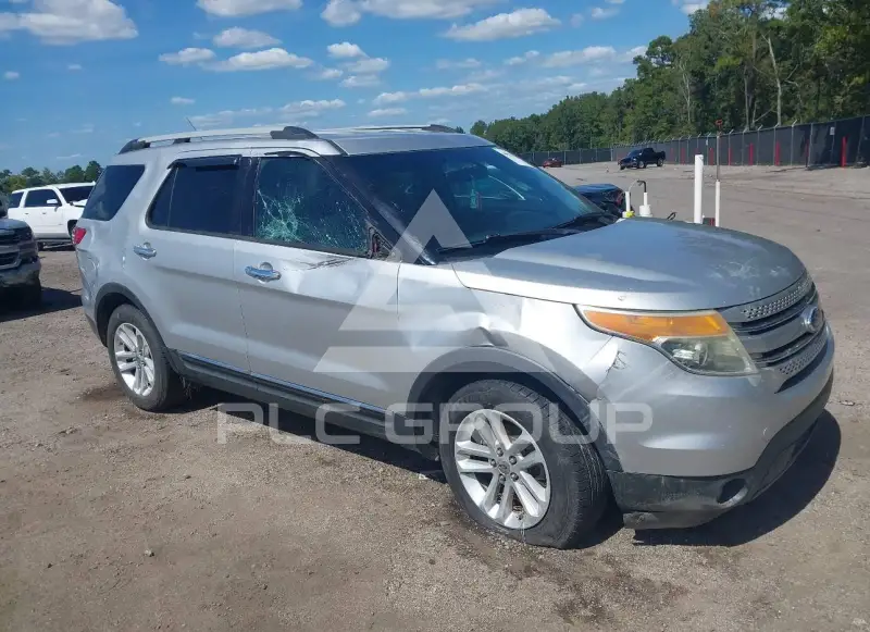 2011 Ford EXPLORER photo
