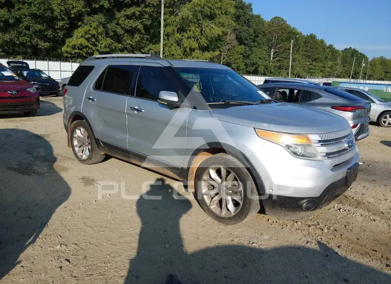 2011 Ford EXPLORER photo