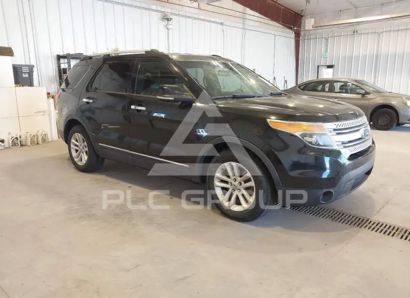 2011 Ford EXPLORER фото