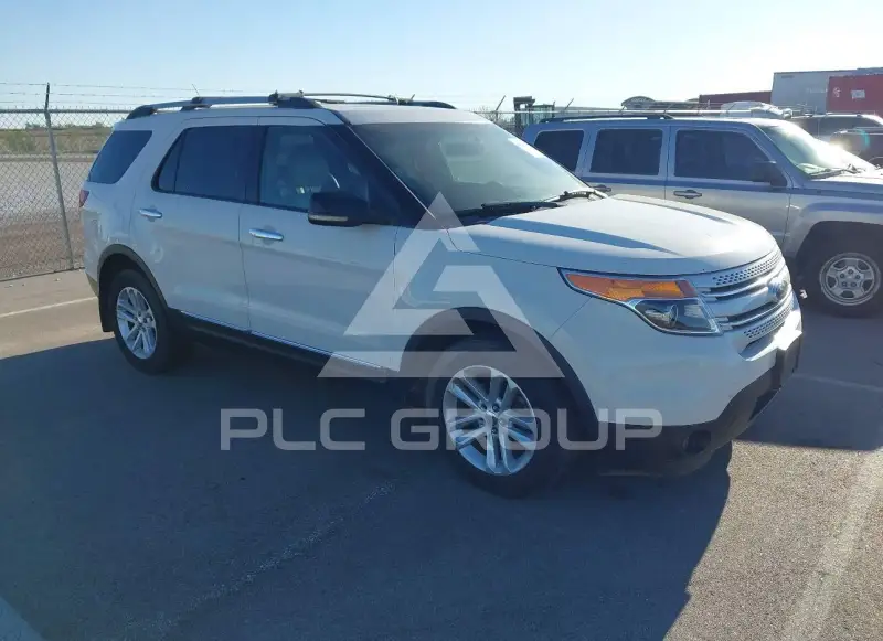 2011 Ford EXPLORER фото
