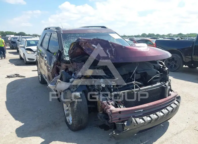 2011 Ford EXPLORER фото