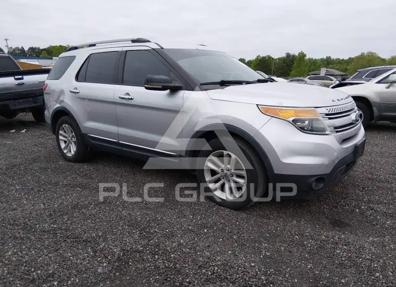 2011 Ford EXPLORER фото