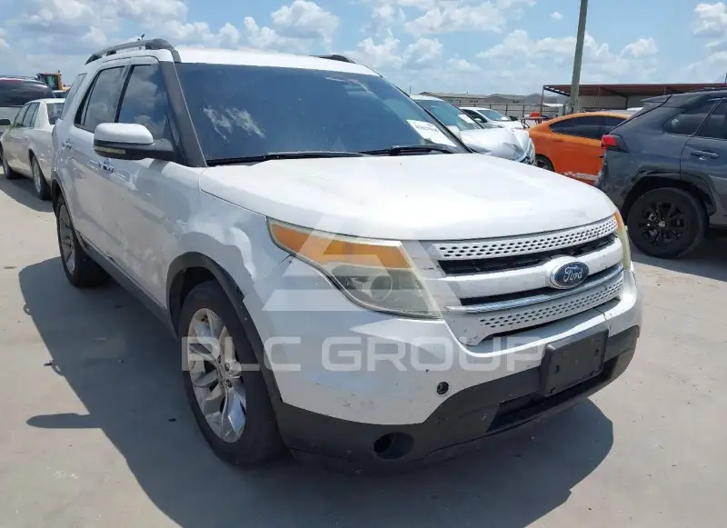 2011 Ford EXPLORER фото