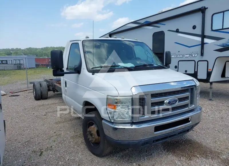 2011 Ford ECONOLINE фото