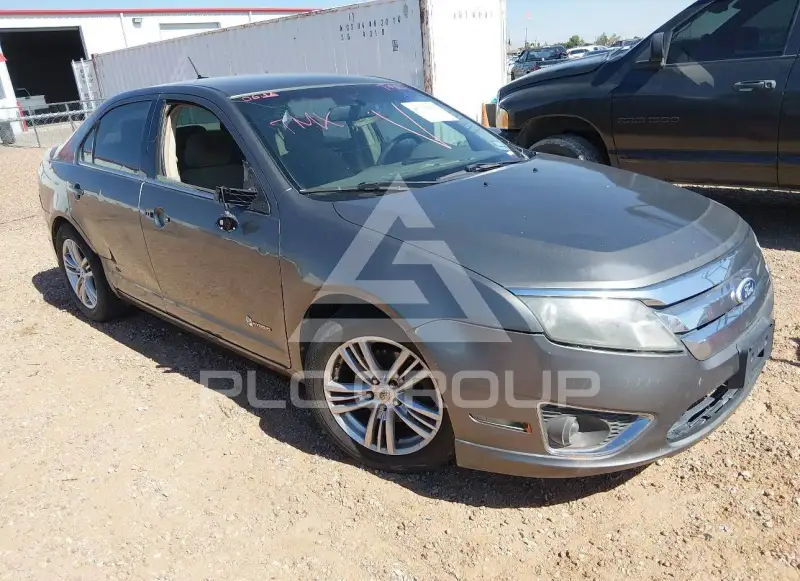 2011 Ford FUSION фото