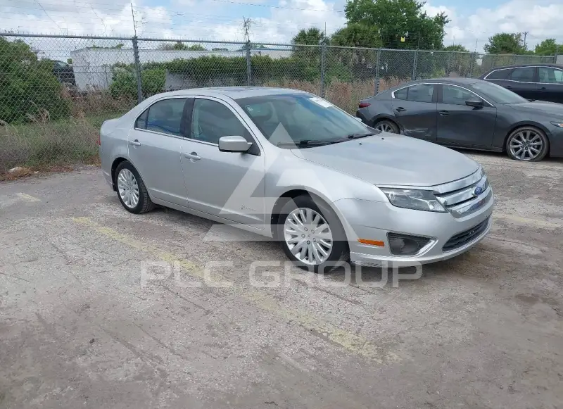 2011 Ford FUSION фото