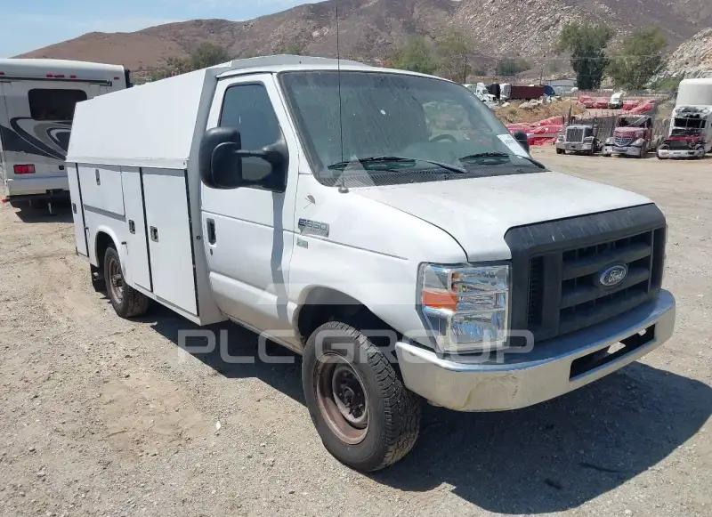 2011 Ford E-350 фото