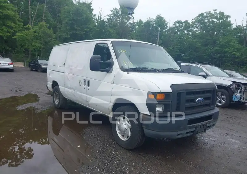 2011 Ford E-250 фото